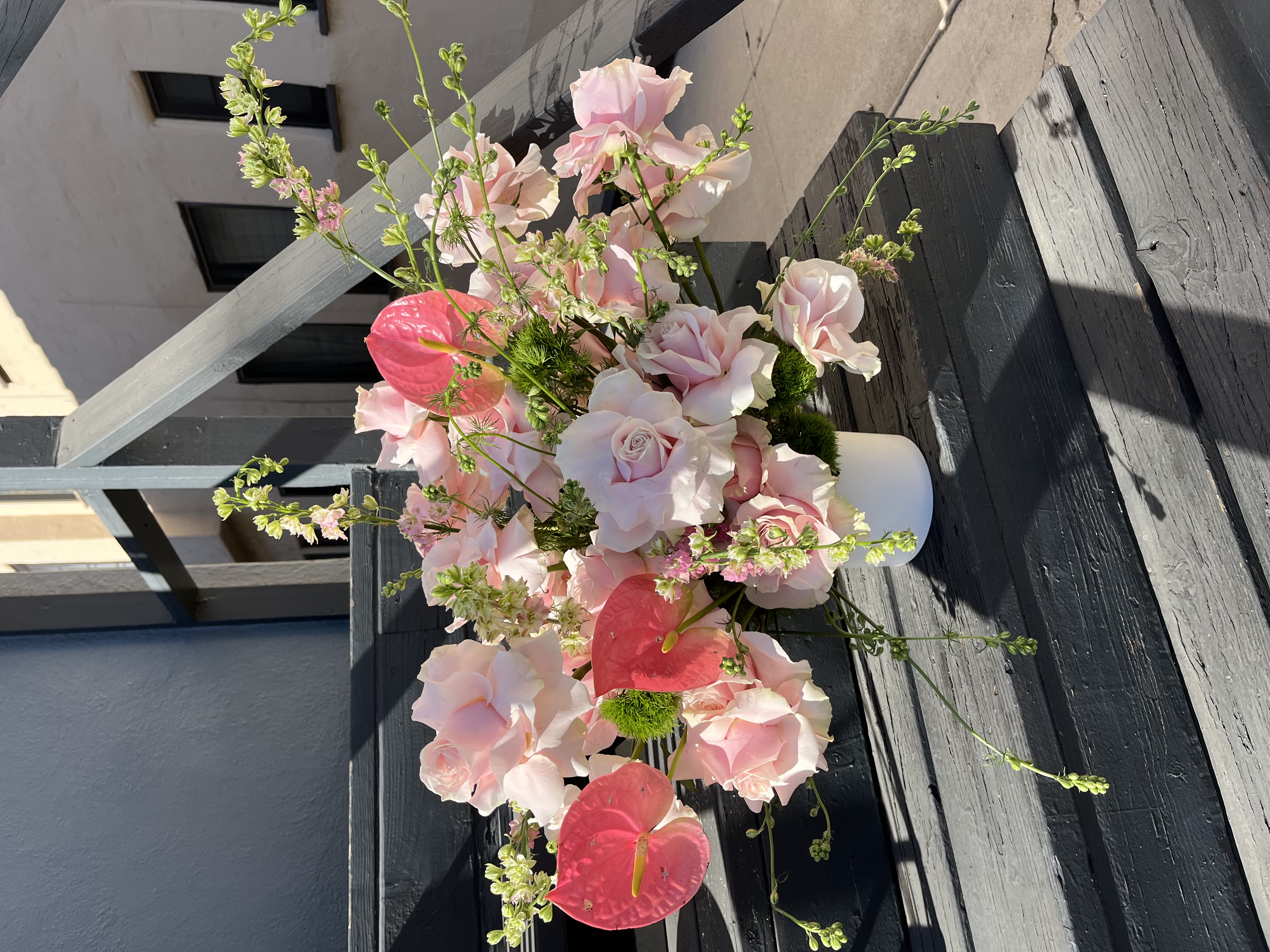 Floral arrangement by That Flower Girl